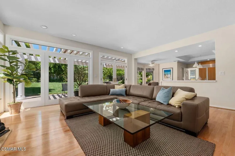 7616 Ashton Court West Hills, CA 91304