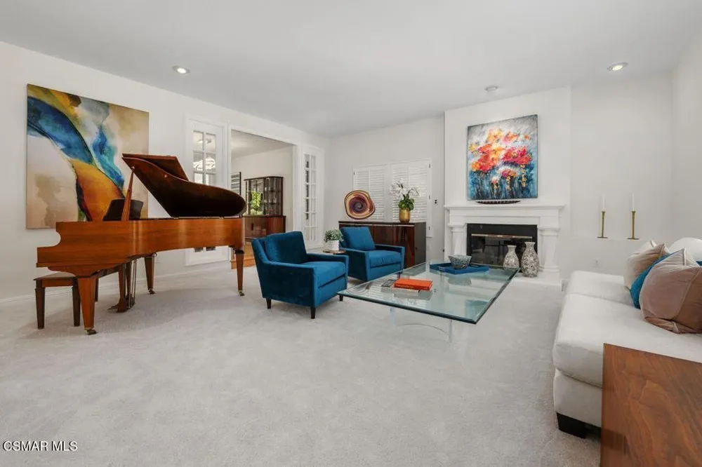 7616 Ashton Court West Hills, CA 91304