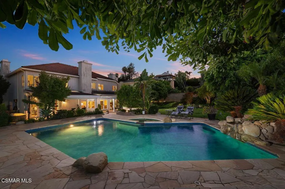 7616 Ashton Court West Hills, CA 91304