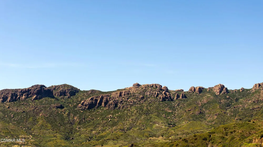 12530 Stagecoach Road Malibu, CA 90265