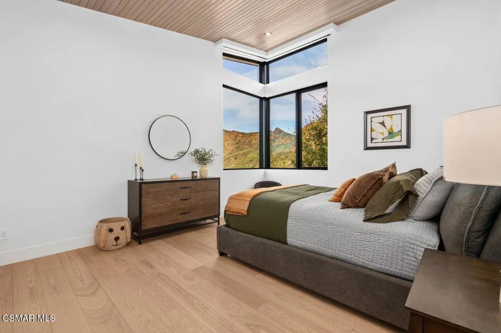 12530 Stagecoach Road Malibu, CA 90265