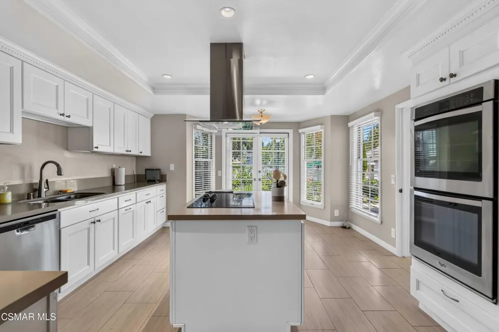 3042 Winding Lane Westlake Village, CA 91361