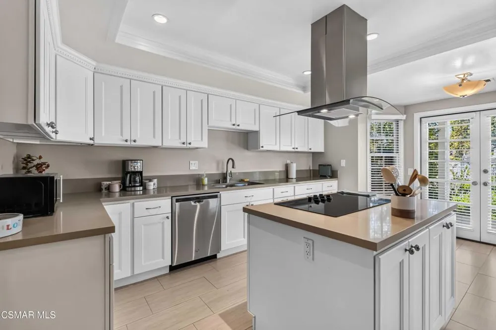 3042 Winding Lane Westlake Village, CA 91361
