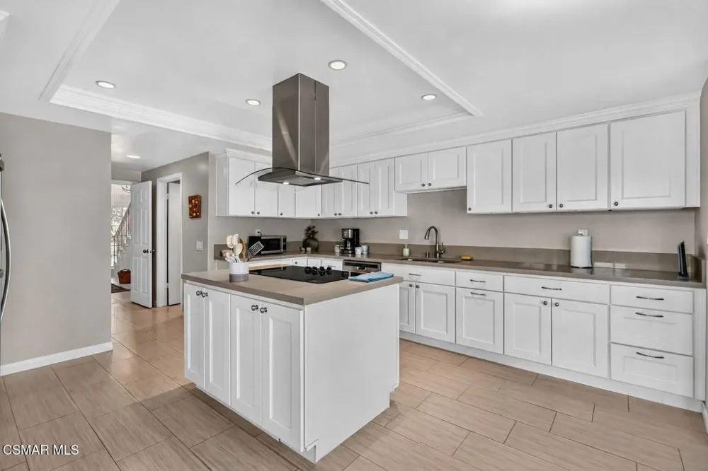 3042 Winding Lane Westlake Village, CA 91361