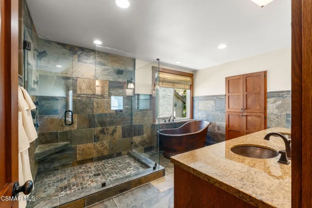 5755 Willowtree Drive Agoura Hills, CA 91301
