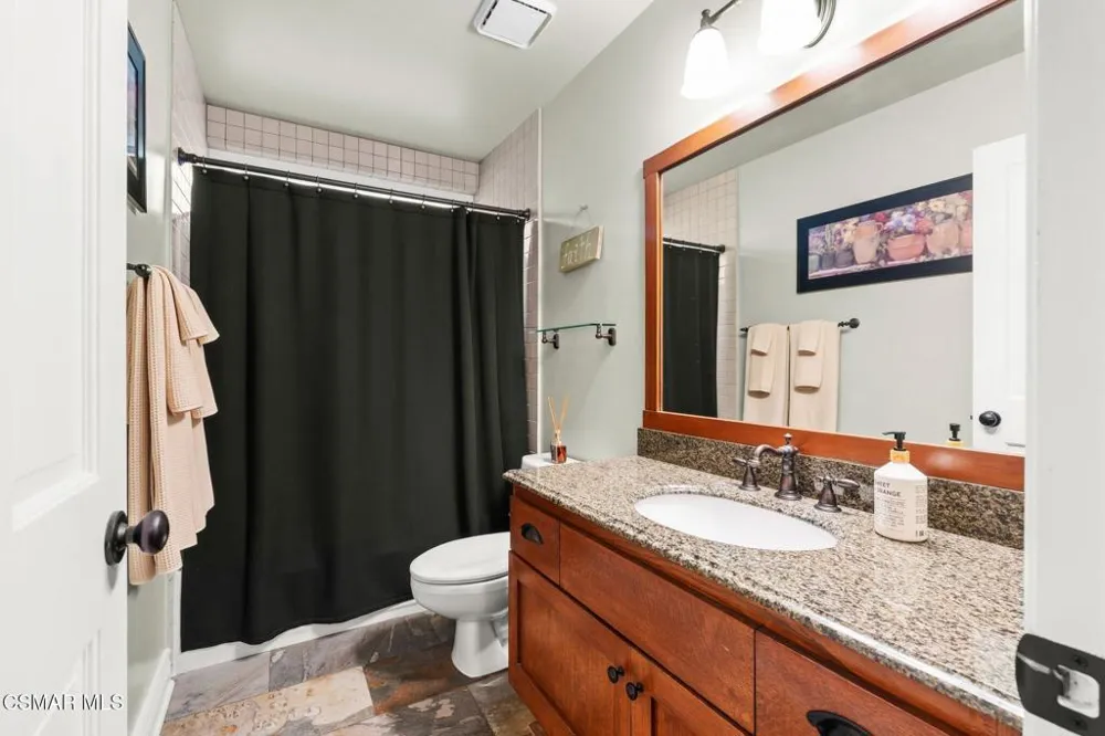 5755 Willowtree Drive Agoura Hills, CA 91301