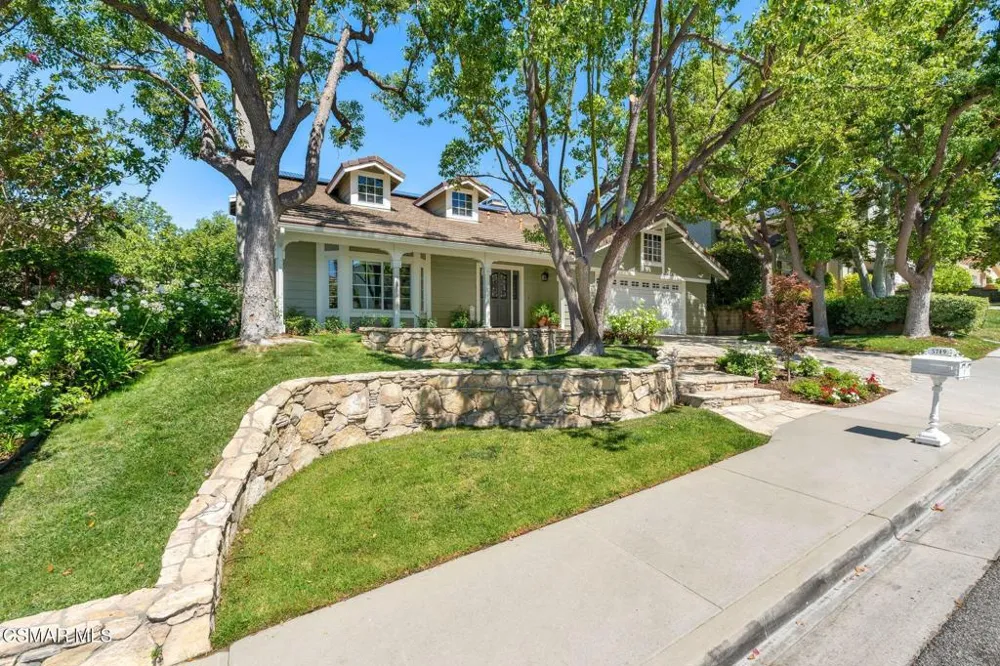 5755 Willowtree Drive Agoura Hills, CA 91301