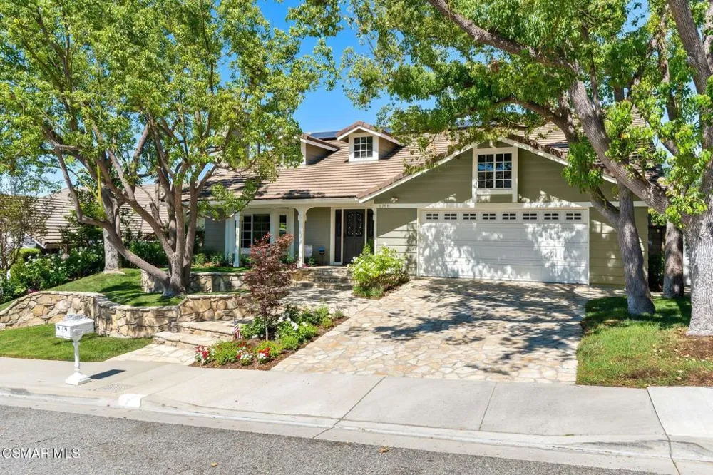 5755 Willowtree Drive Agoura Hills, CA 91301