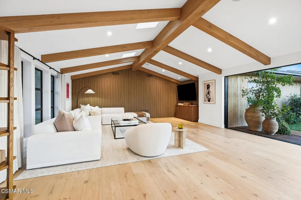24930 Eldorado Meadow Road Hidden Hills, CA 91302