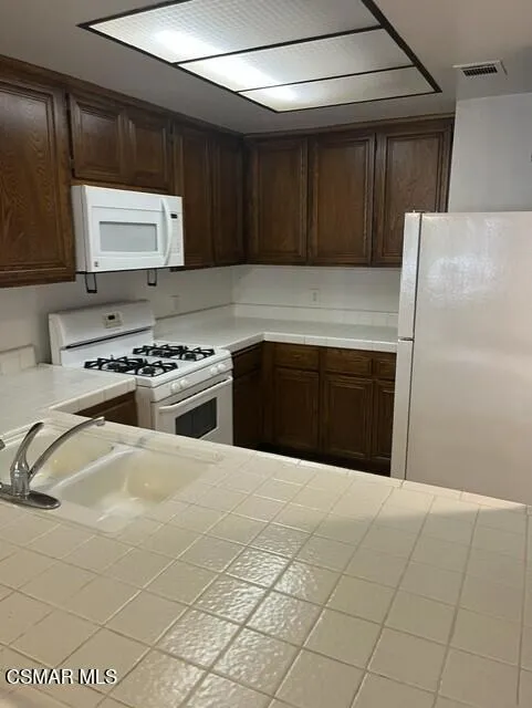 1119 Via Montoya #20 Camarillo, CA 93010