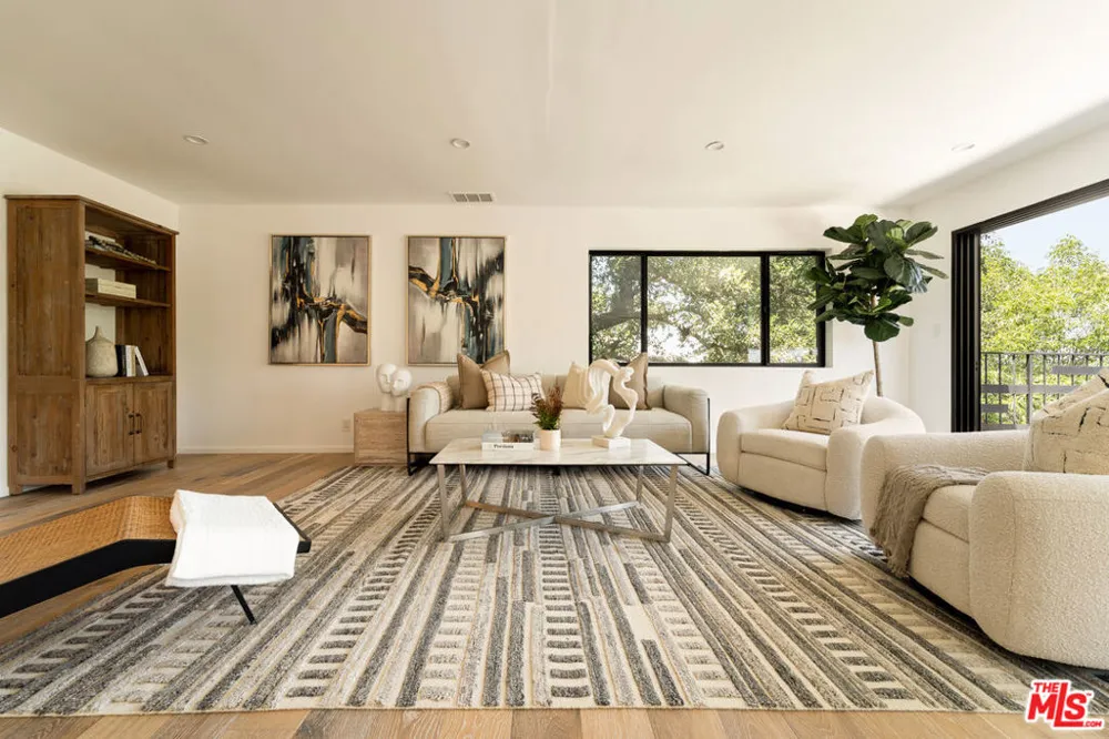 11587 Sunshine Terrace Studio City, CA 91604