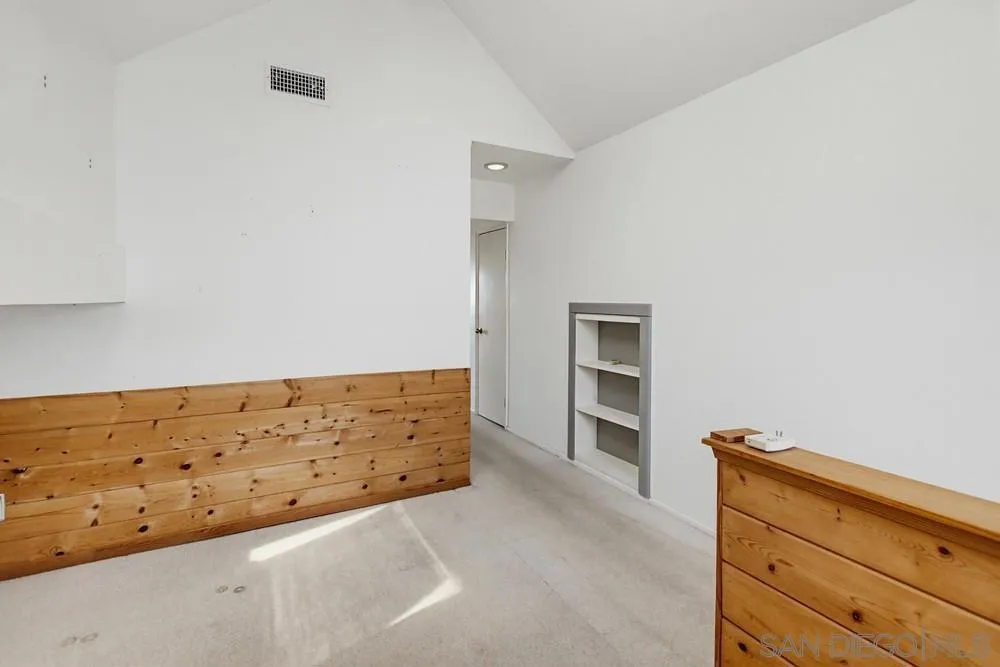 13221 Westmark #28 Poway, CA 92064