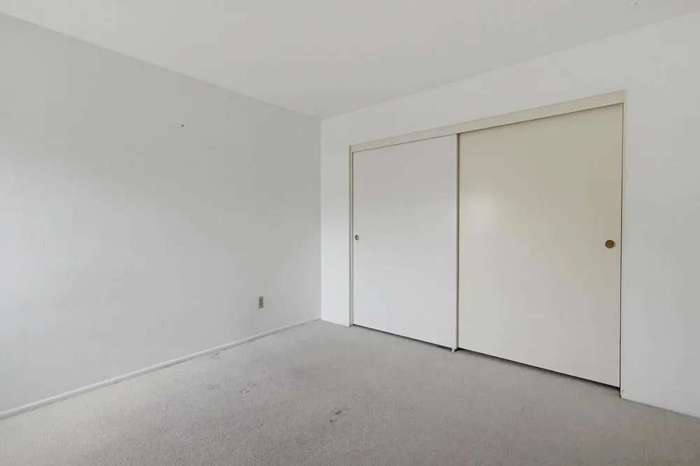 13221 Westmark #28 Poway, CA 92064