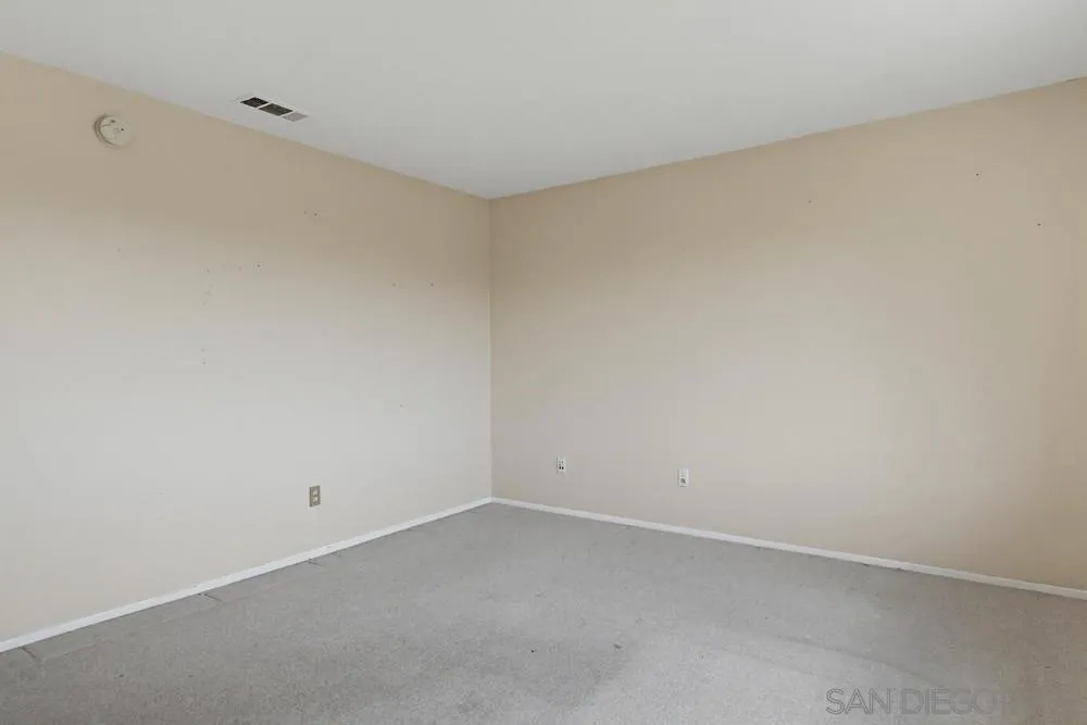 13221 Westmark #28 Poway, CA 92064