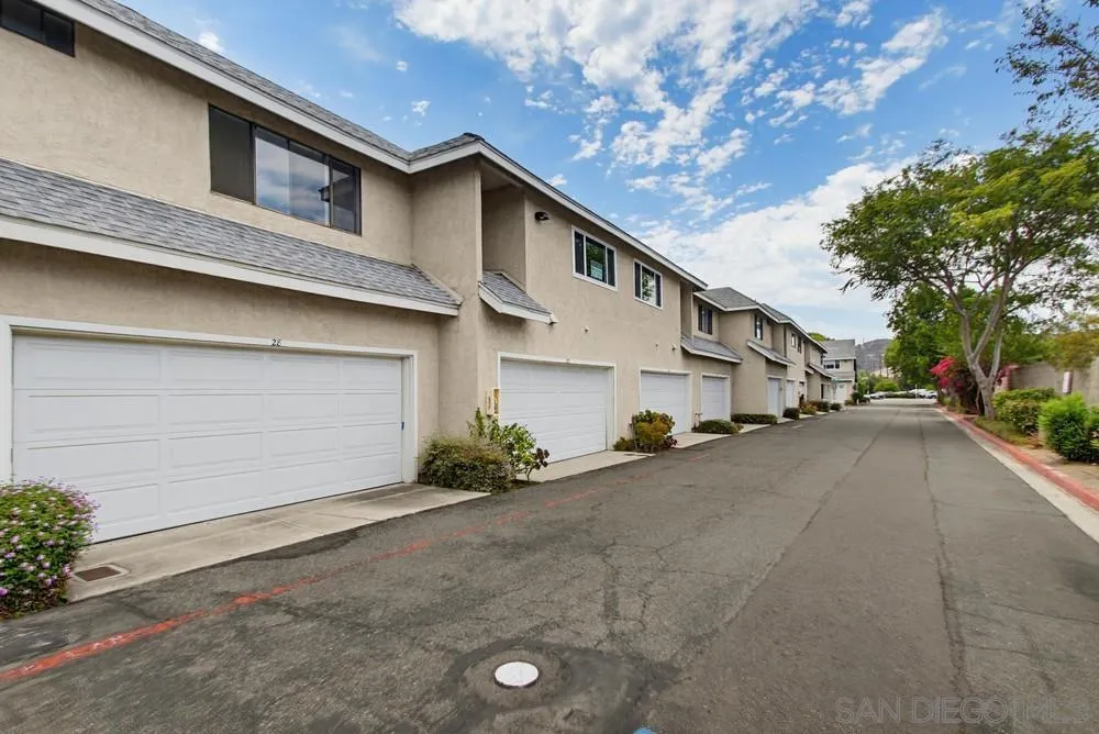 13221 Westmark #28 Poway, CA 92064