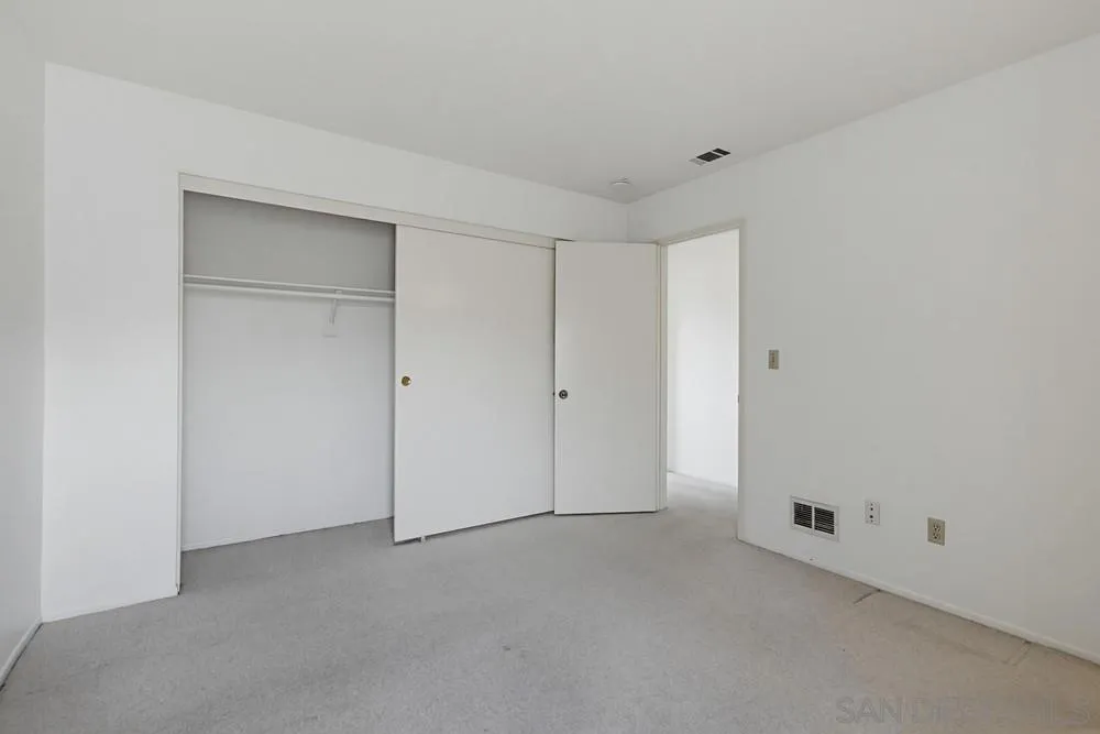 13221 Westmark #28 Poway, CA 92064