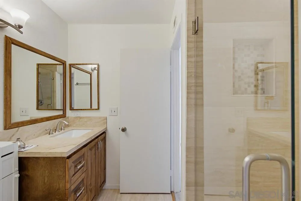 13221 Westmark #28 Poway, CA 92064
