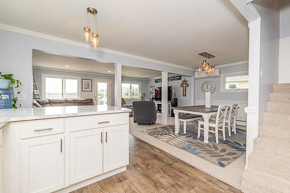 1210 Eagle Lake Drive Kalamazoo, MI 49009