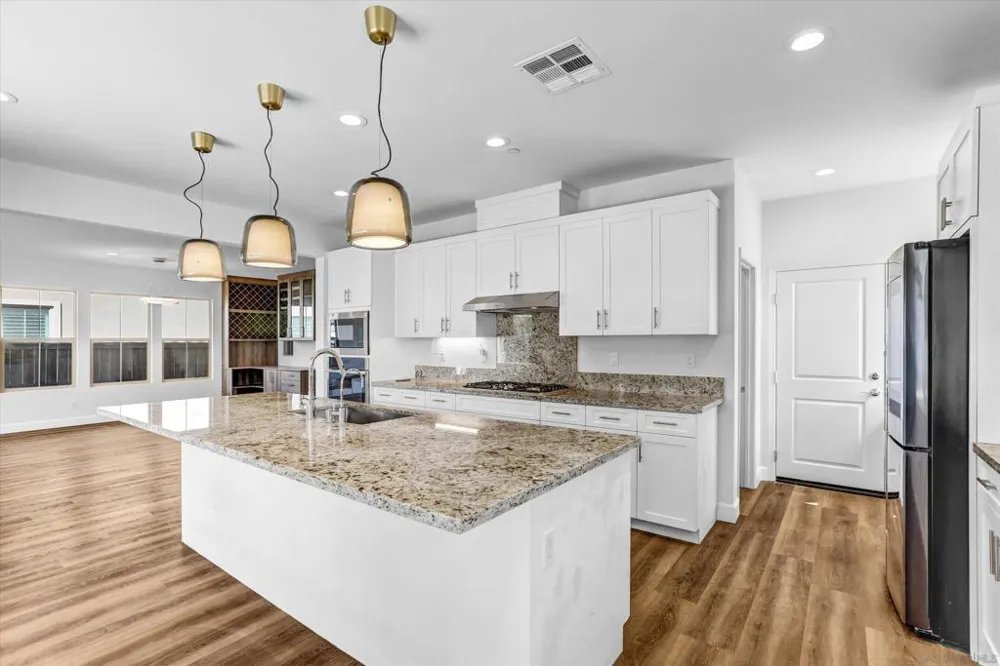 1278 Camino Prado Chula Vista, CA 91913
