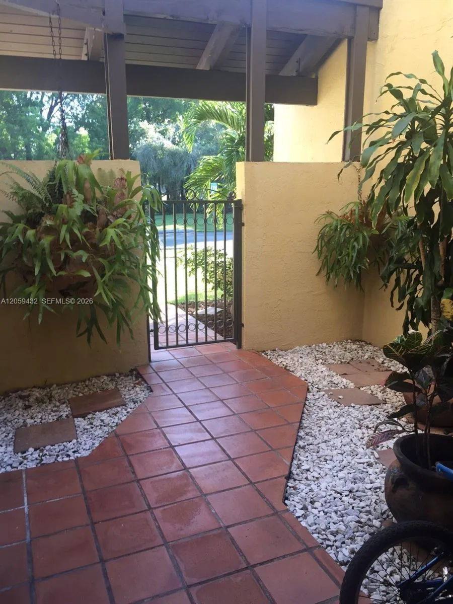 3917 Adra Ave #E-46A Doral, FL 33178