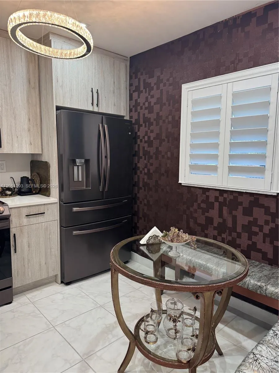 250 NE 20th St #2110 Boca Raton, FL 33431