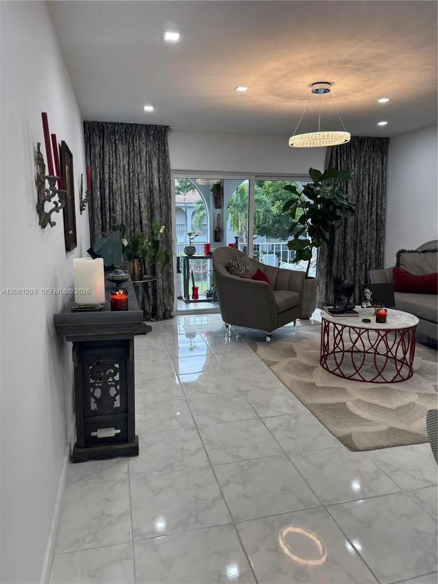 250 NE 20th St #2110 Boca Raton, FL 33431
