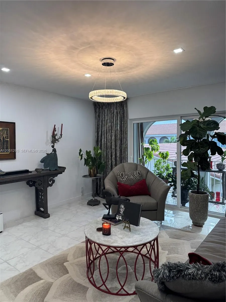 250 NE 20th St #2110 Boca Raton, FL 33431