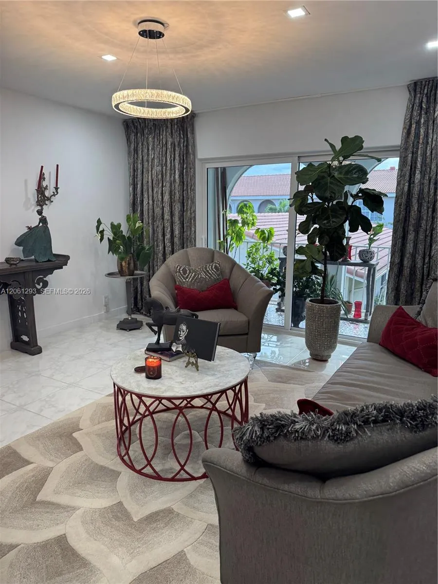 250 NE 20th St #2110 Boca Raton, FL 33431