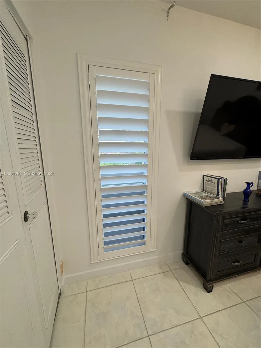 250 NE 20th St #2110 Boca Raton, FL 33431