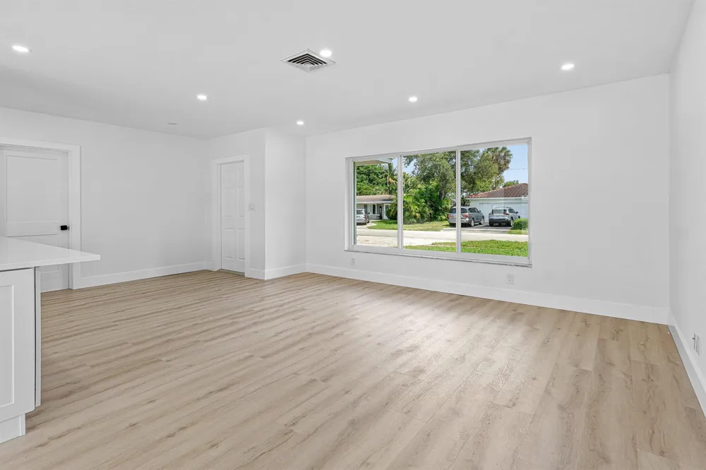 970 SW 7TH STREET Boca Raton, FL 33486