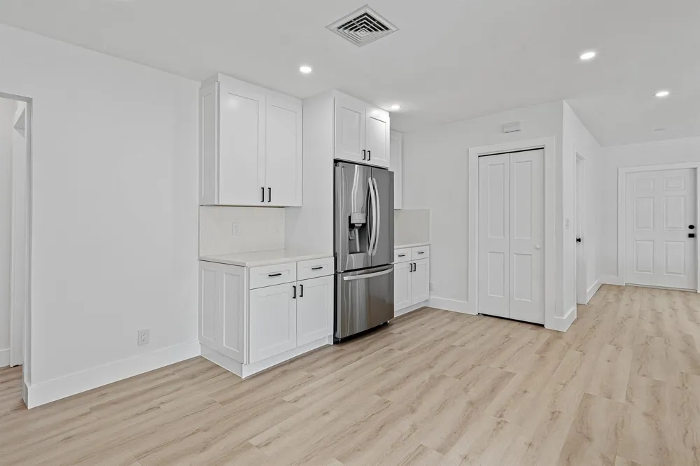 970 SW 7TH STREET Boca Raton, FL 33486