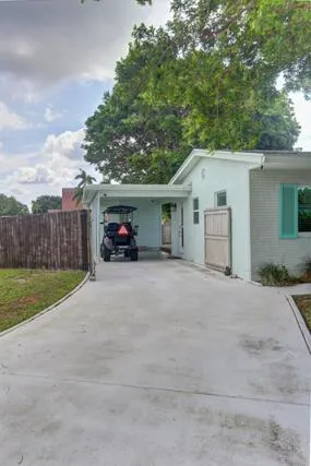 1133 7th Street Lake Park, FL 33403