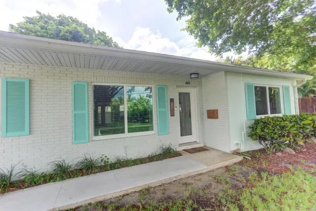 1133 7th Street Lake Park, FL 33403
