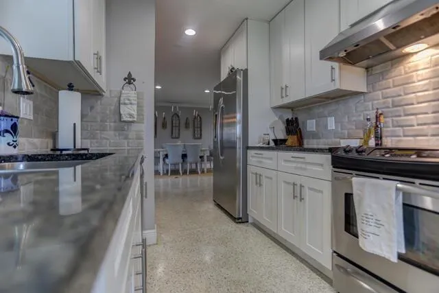 1133 7th Street Lake Park, FL 33403