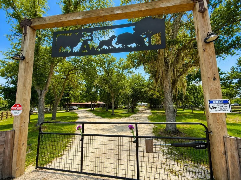 140 PARK LAND DRIVE Lake Placid, FL 33852