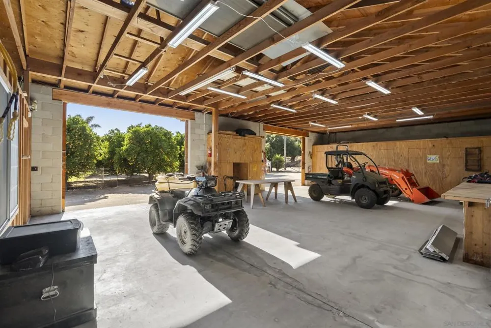 29481 Miller Valley Center, CA 92082