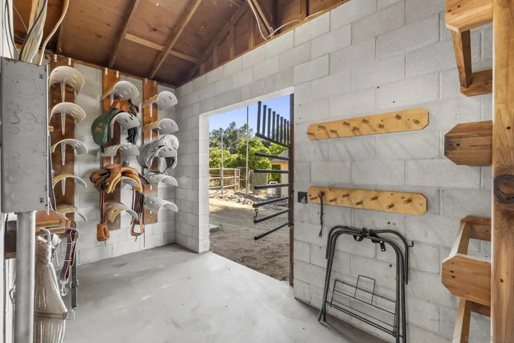 29481 Miller Valley Center, CA 92082
