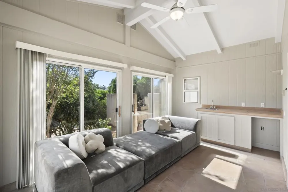 29481 Miller Valley Center, CA 92082