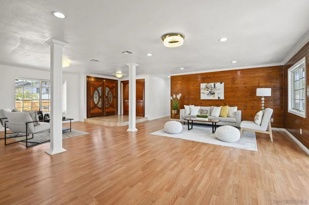 1405 Cuyamaca Ave Spring Valley, CA 91977