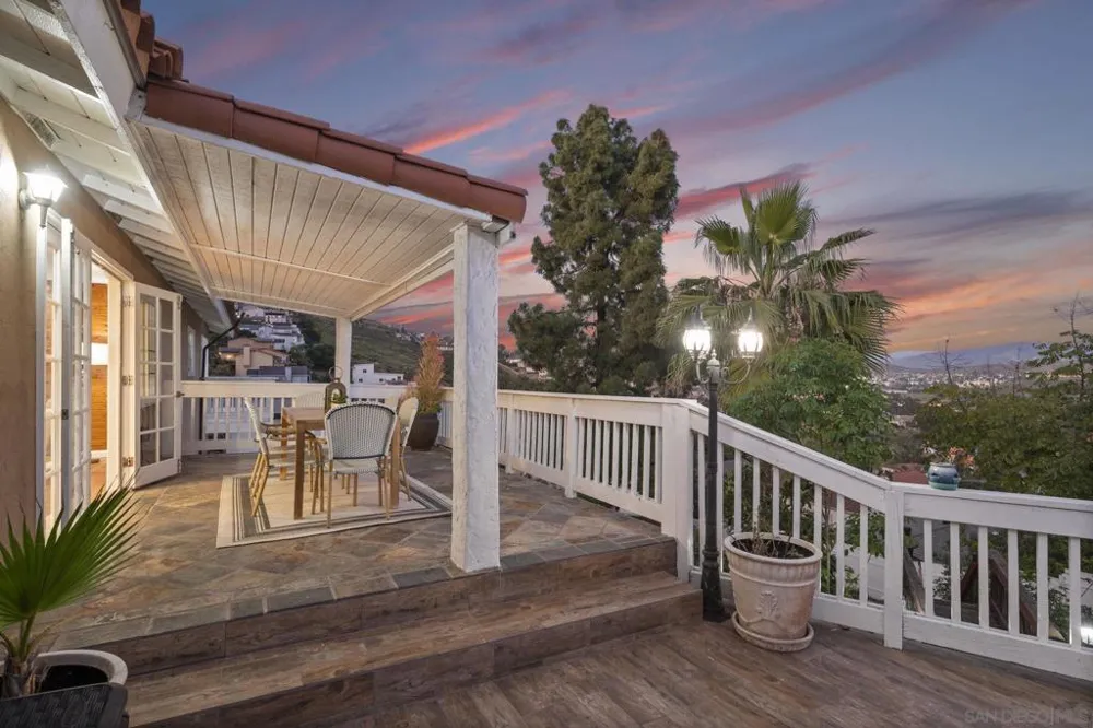 1405 Cuyamaca Ave Spring Valley, CA 91977