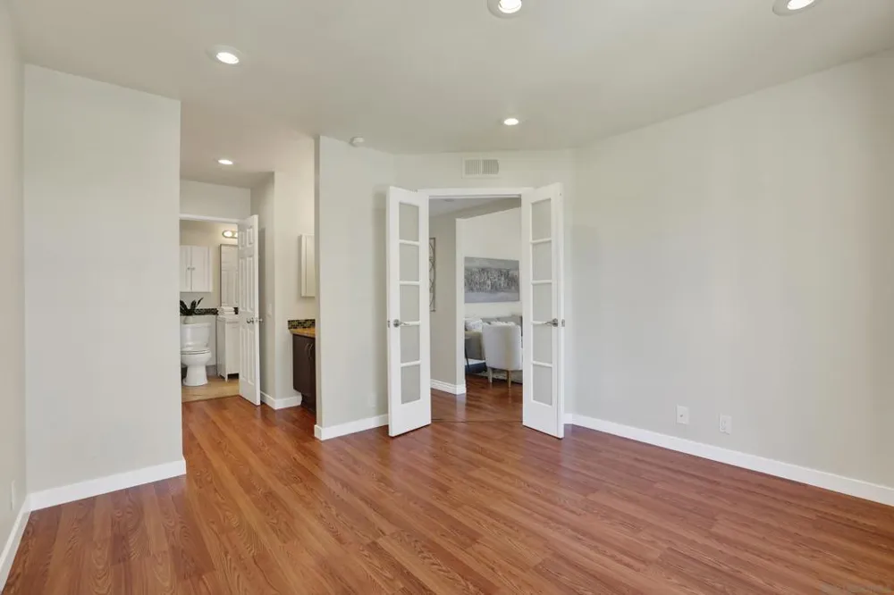 7250 Calle Cristobal #36 San Diego, CA 92126