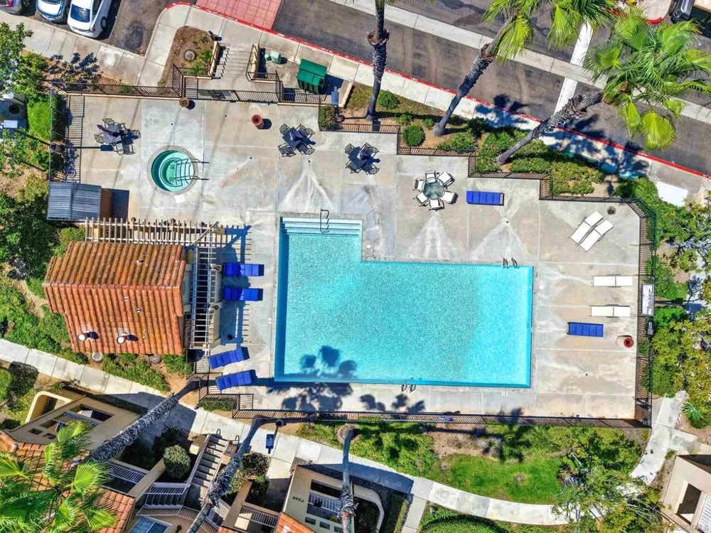 7250 Calle Cristobal #36 San Diego, CA 92126