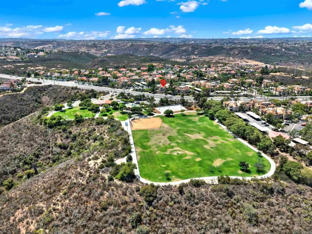 7250 Calle Cristobal #36 San Diego, CA 92126