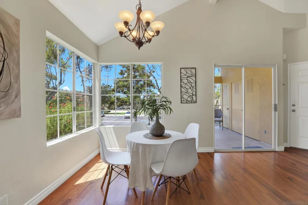 7250 Calle Cristobal #36 San Diego, CA 92126