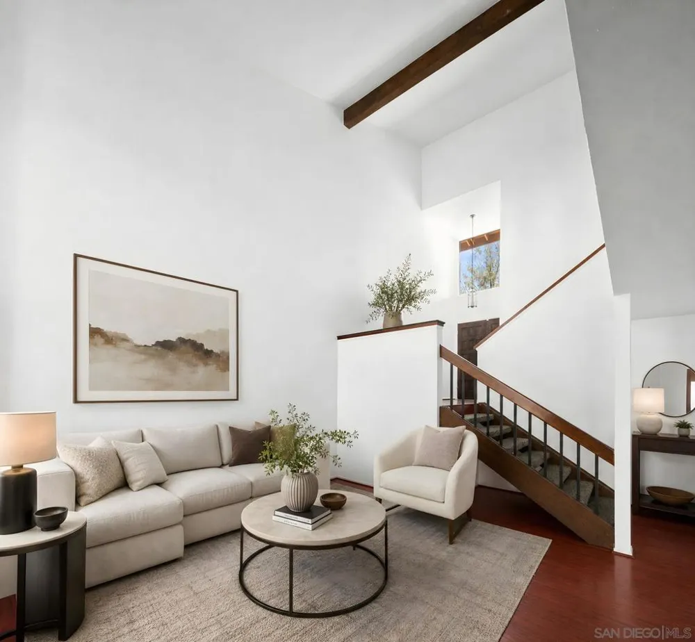 2538 Caminito Muirfield La Jolla, CA 92037