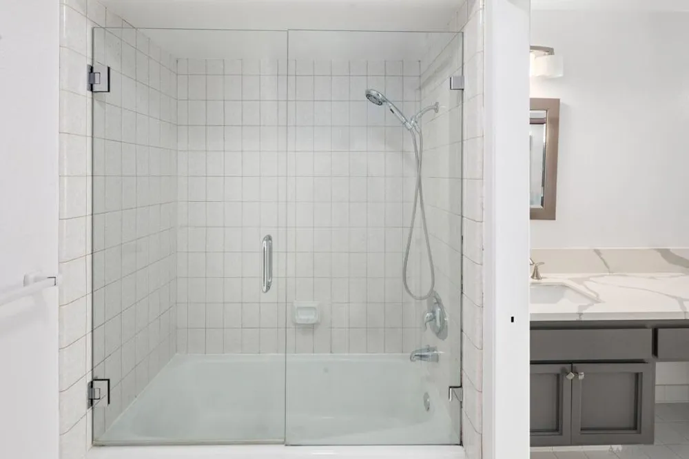 2538 Caminito Muirfield La Jolla, CA 92037