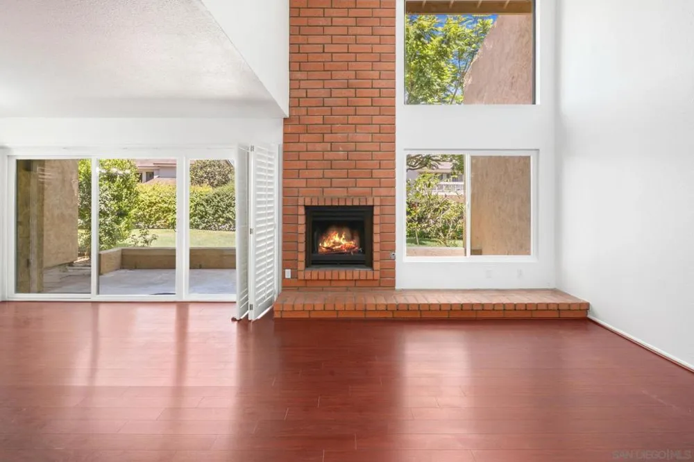 2538 Caminito Muirfield La Jolla, CA 92037