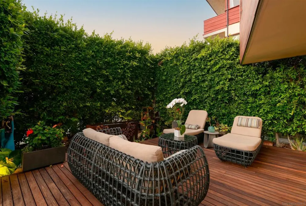 435 Ravina La Jolla, CA 92037