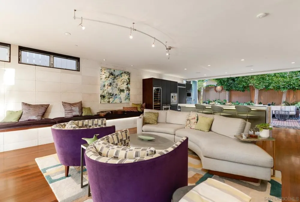 435 Ravina La Jolla, CA 92037