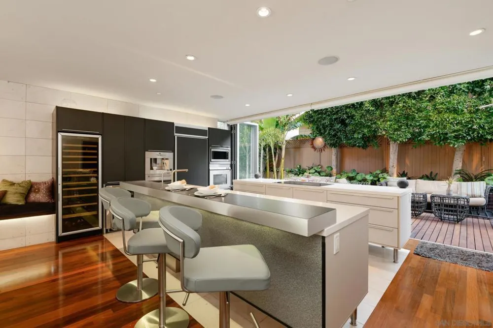 435 Ravina La Jolla, CA 92037